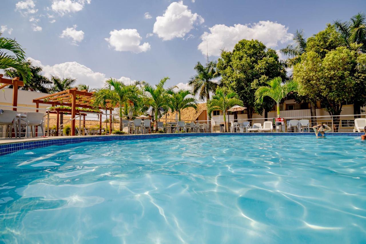 Diroma Resort Com Um Dia No Acqua Park Caldas Novas Exterior foto